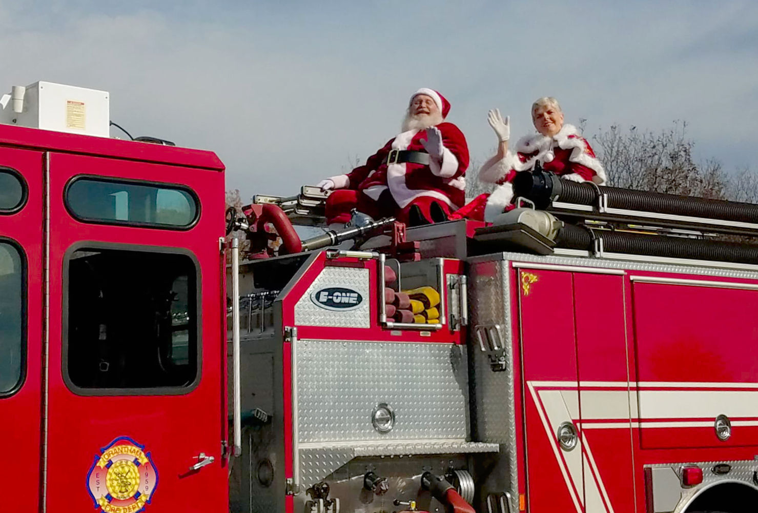 Mount Olive Christmas Parade spreads holiday cheer